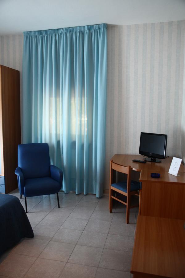 Hotel Pineta Cagli Eksteriør billede